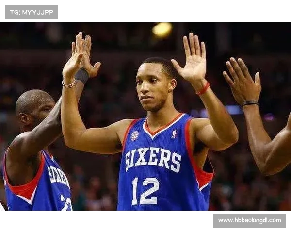 天赋榜眼如何通过不断努力逐步成长为队伍不可或缺的核心球员